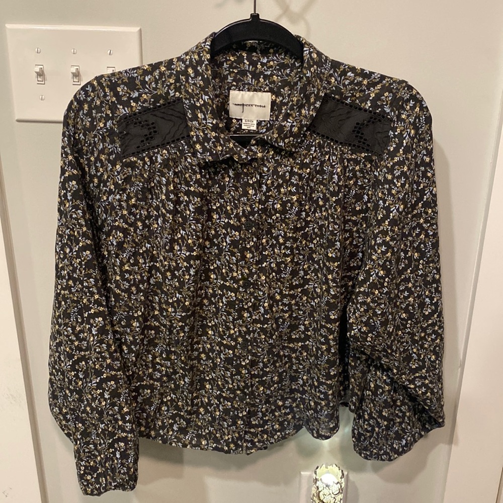 American eagle floral top